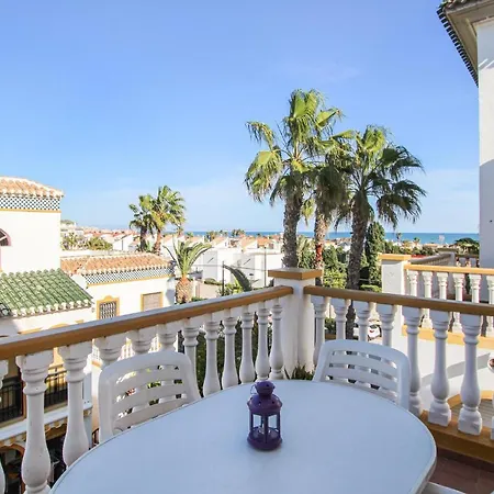 3 Bedroom Awesome In *
